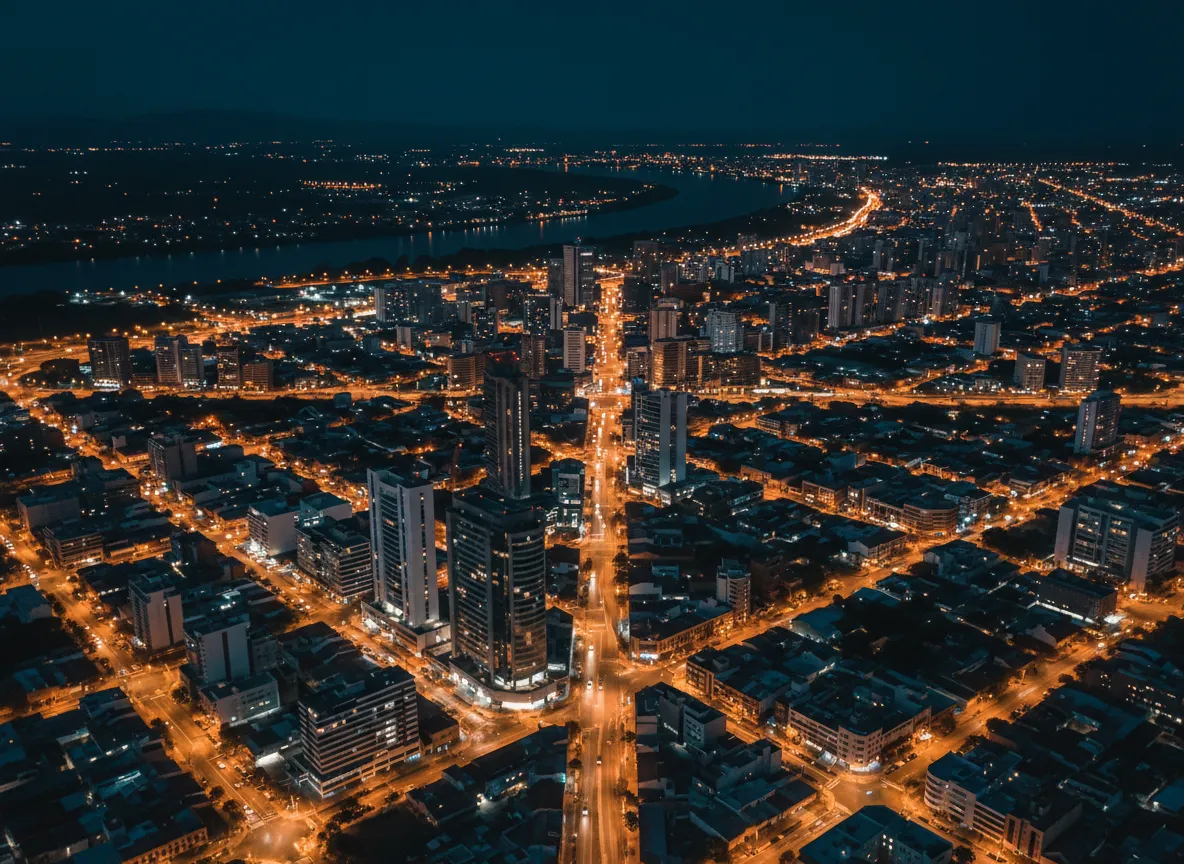 Barranquilla, Colombia vista aérea nocturna